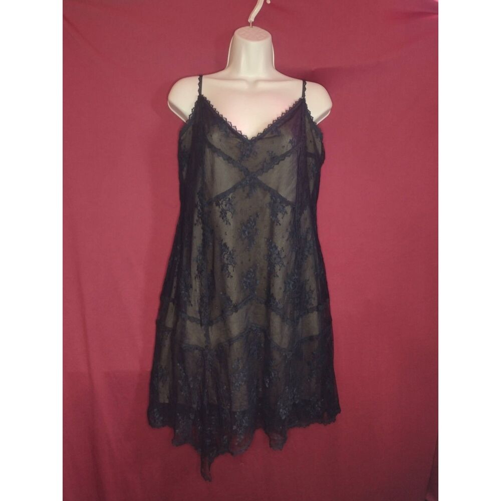 Vintage Jessica McClintock Black Lace Handkerchief Hem Dress